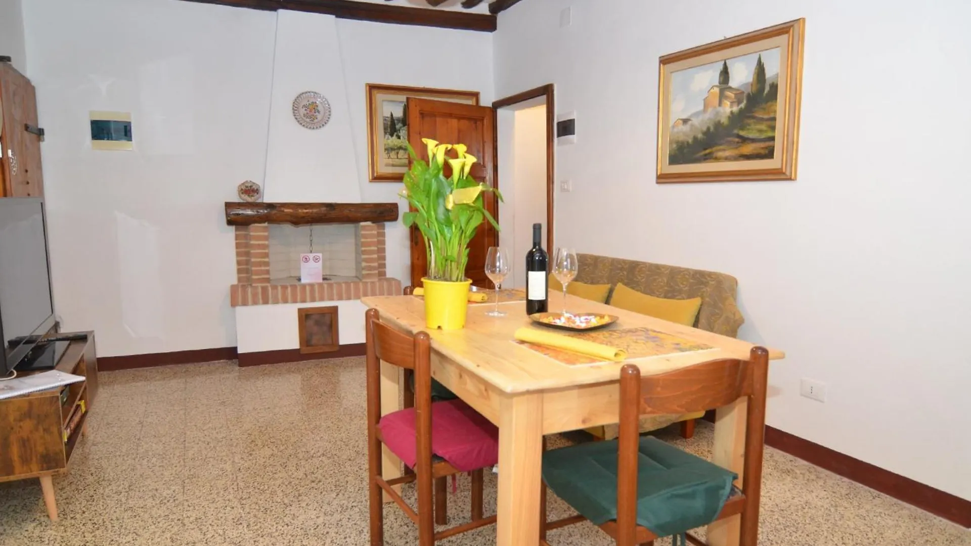 Appartamento Il Nespolo San Gimignano Italia